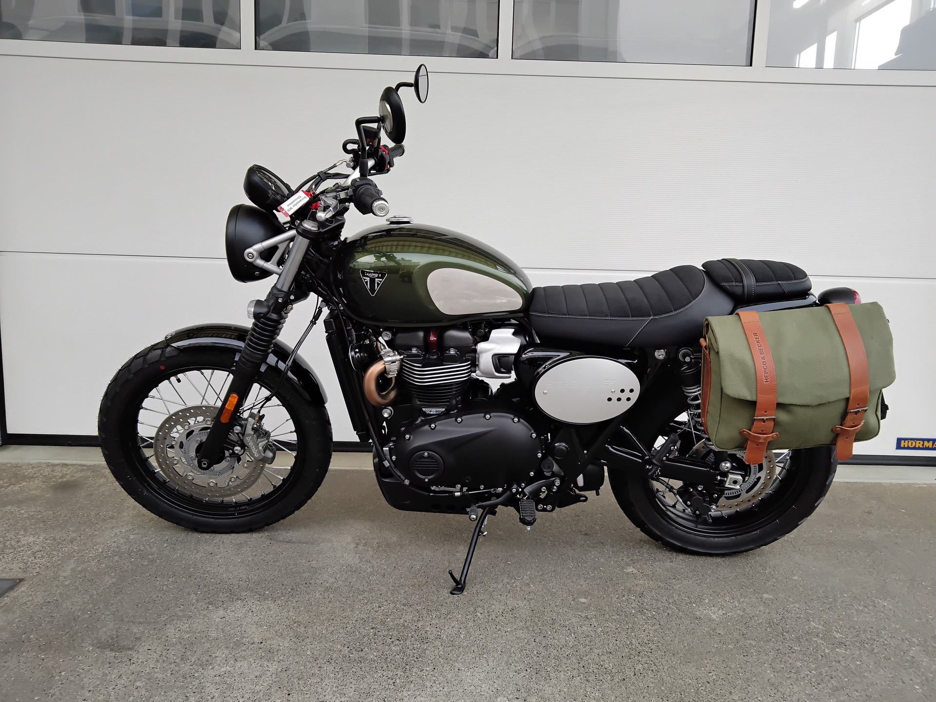 TRIUMPH Street Scrambler 900 Special Edition-image-0