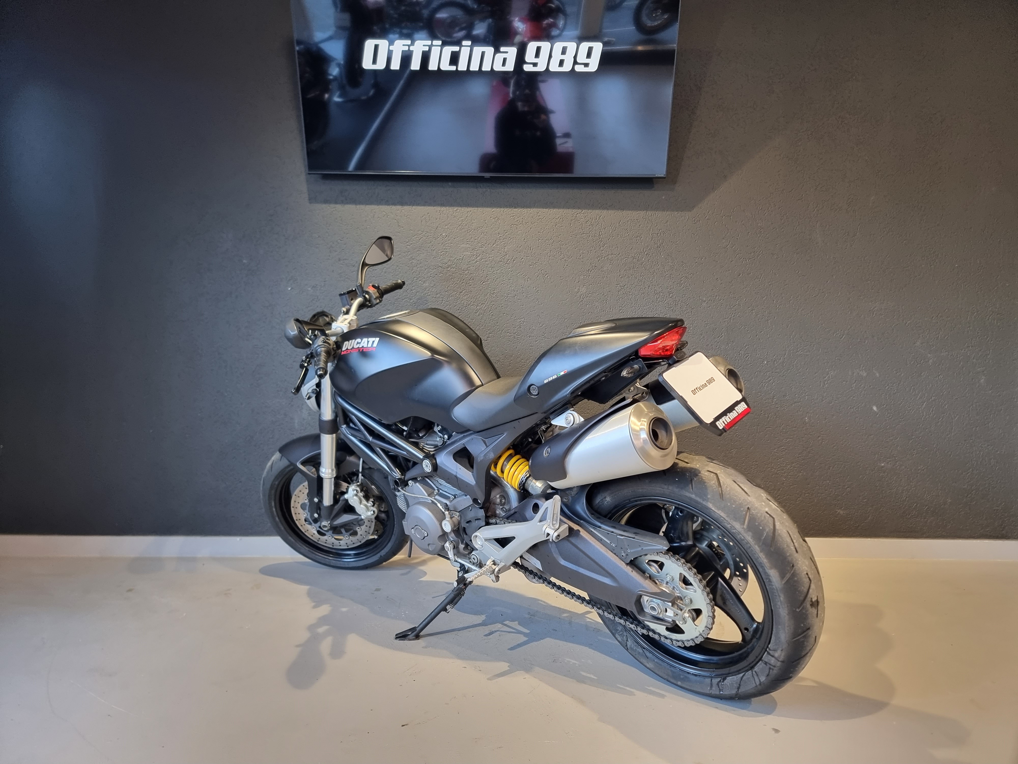 Ducati monster deals grey