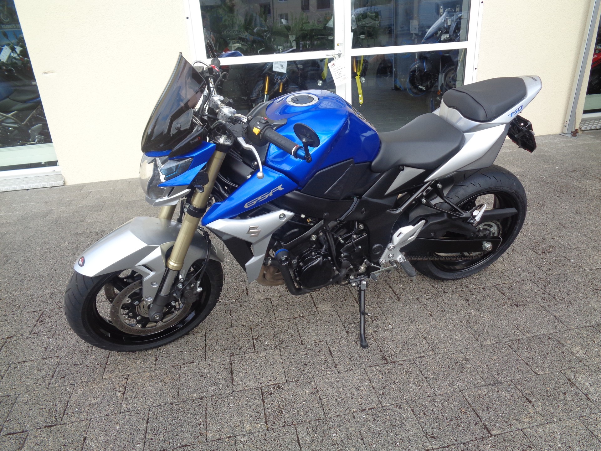 SUZUKI GSR 750 ABS