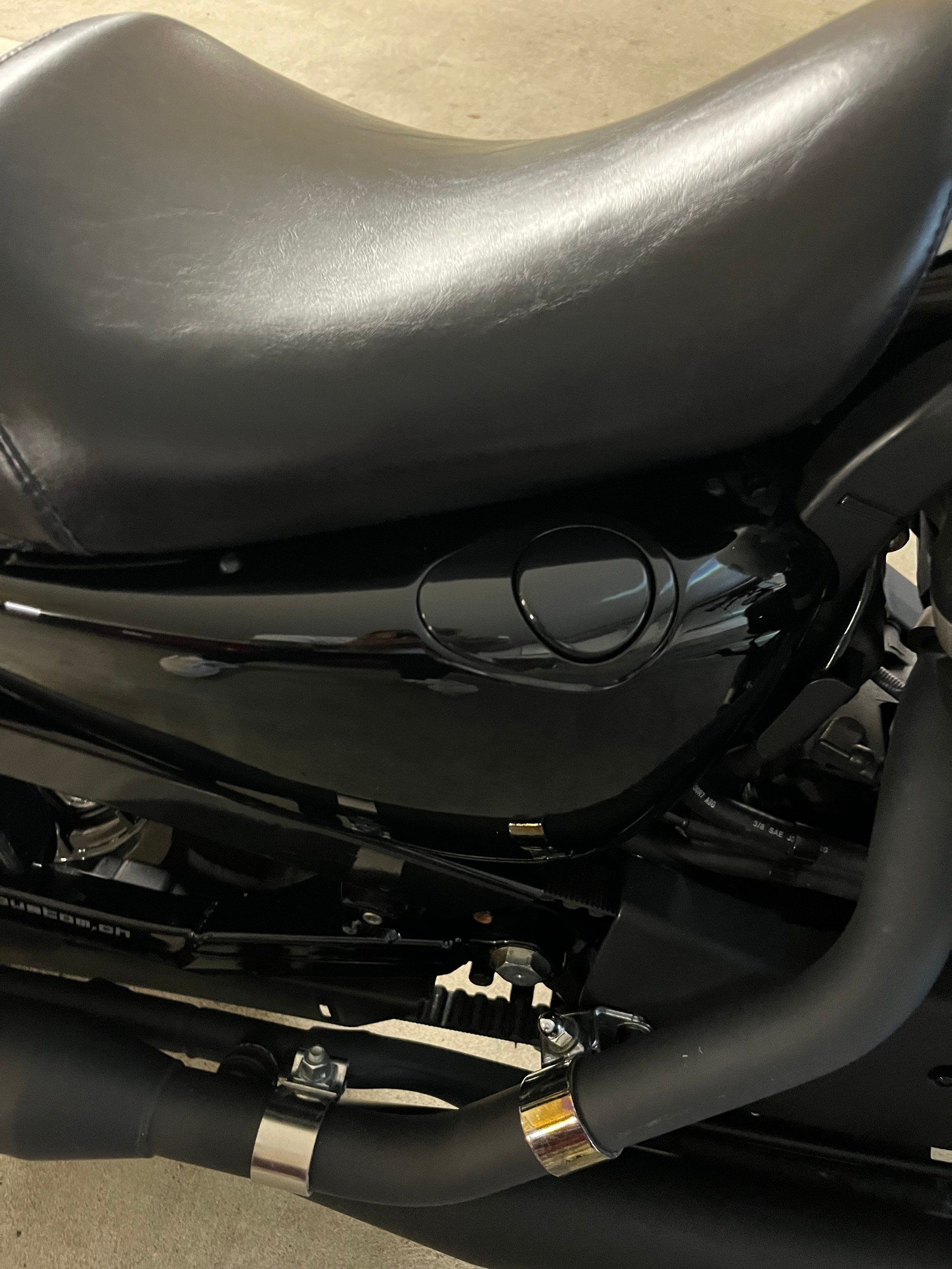 HARLEY-DAVIDSON XL 883 N Sportster Iron (25kW)-image-6