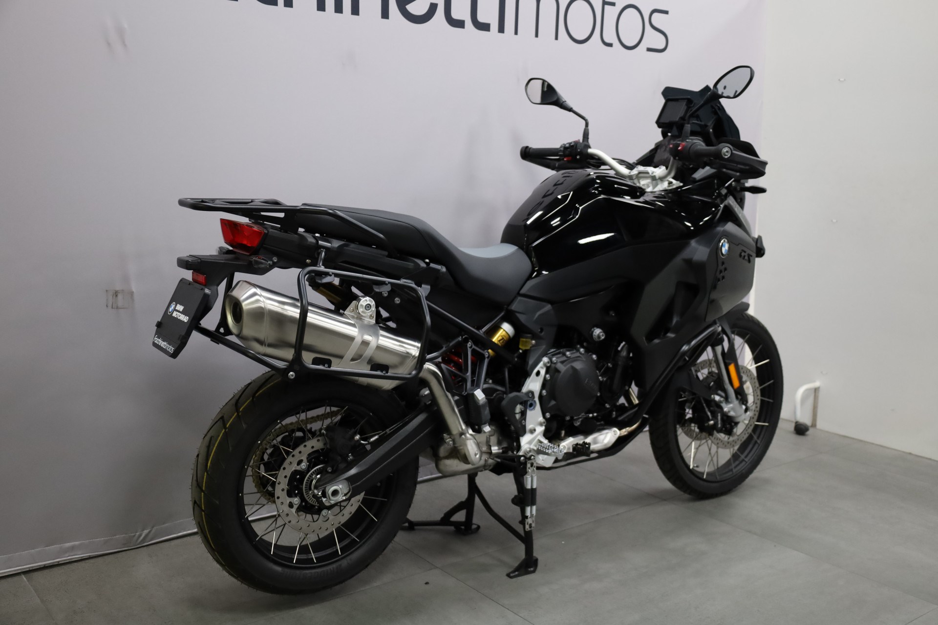 BMW F 900 GS Adventure-image-1