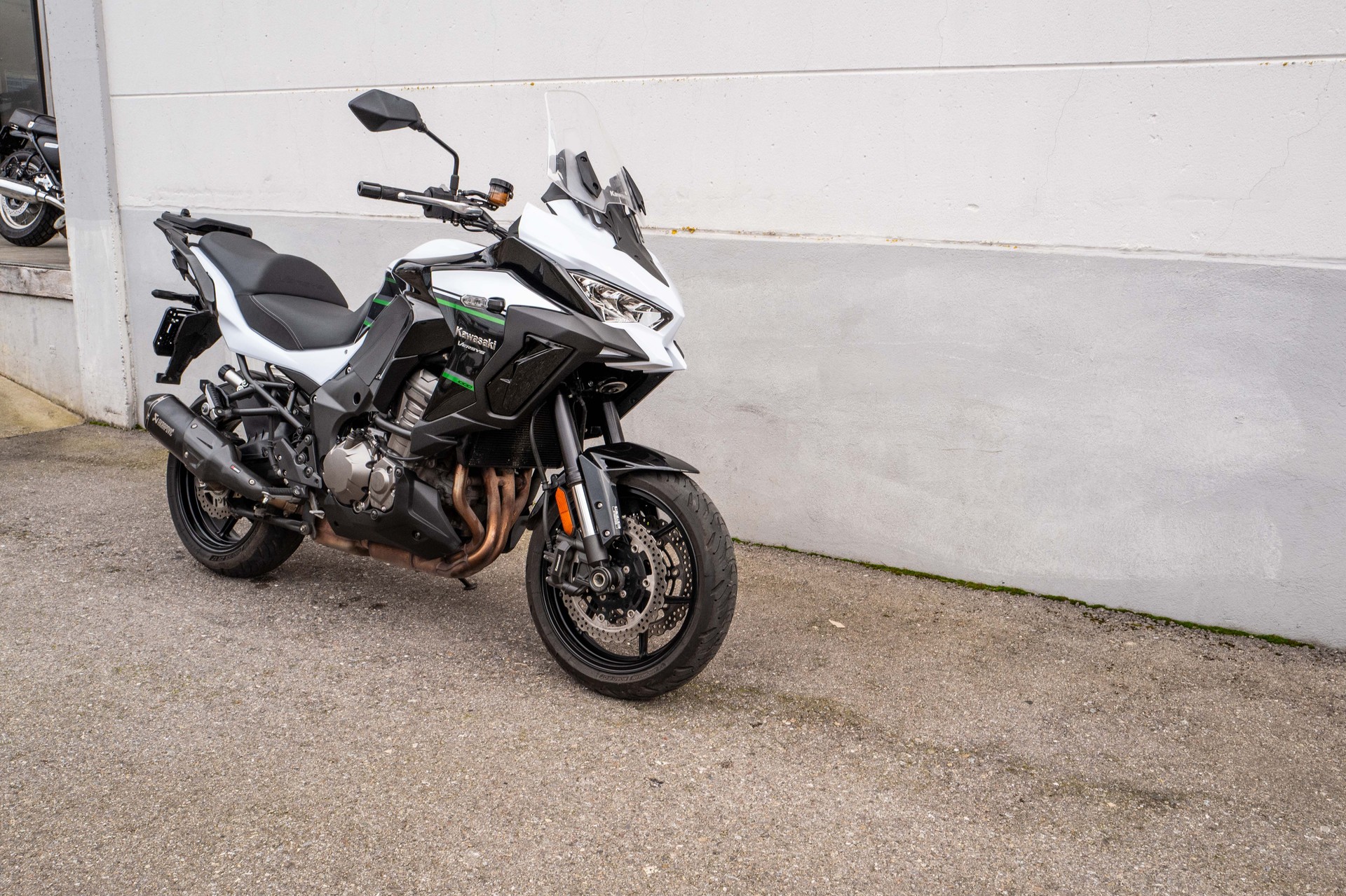 KAWASAKI Versys 1000-showroom-element-1