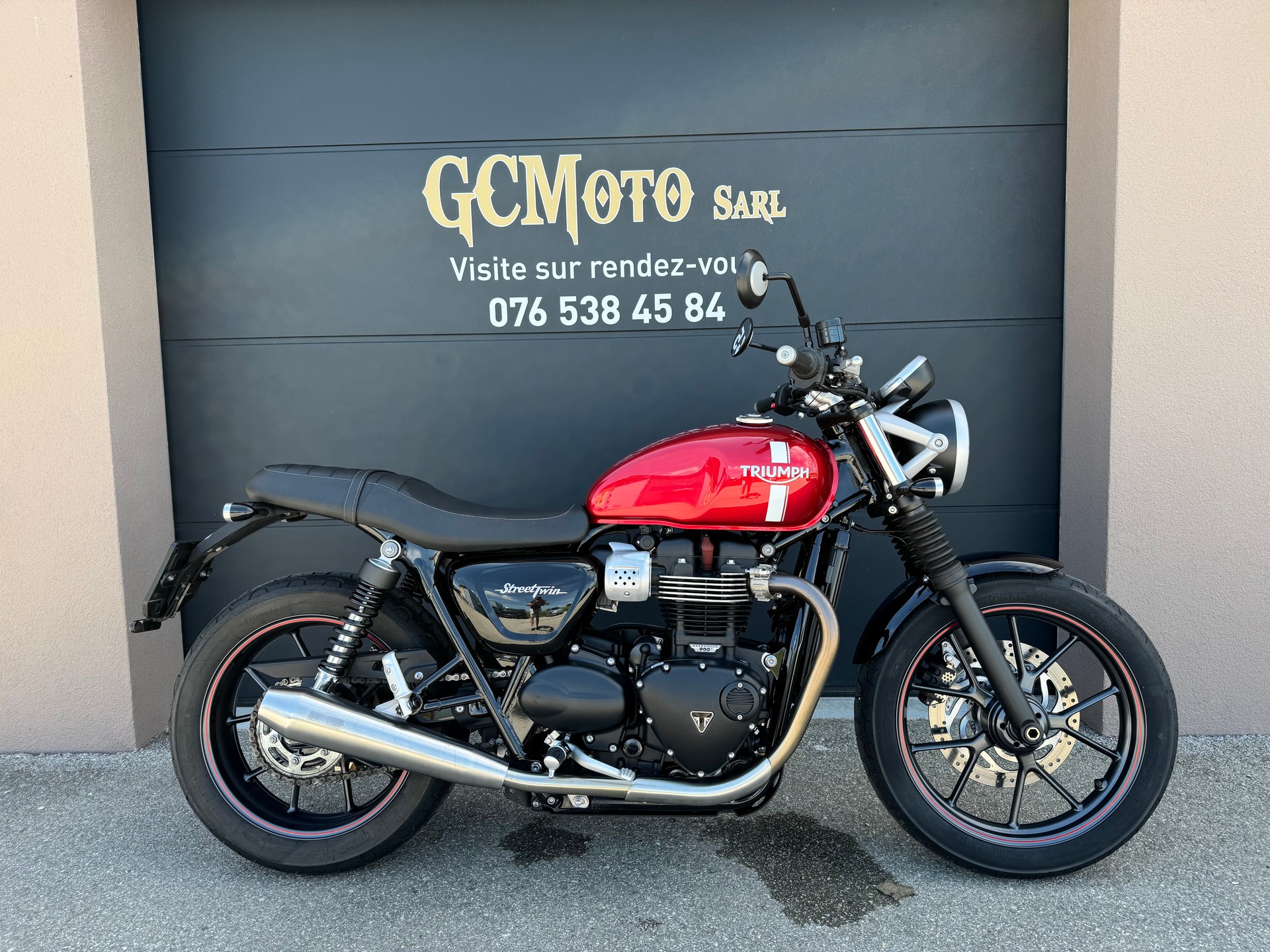 TRIUMPH Street Twin 900 i