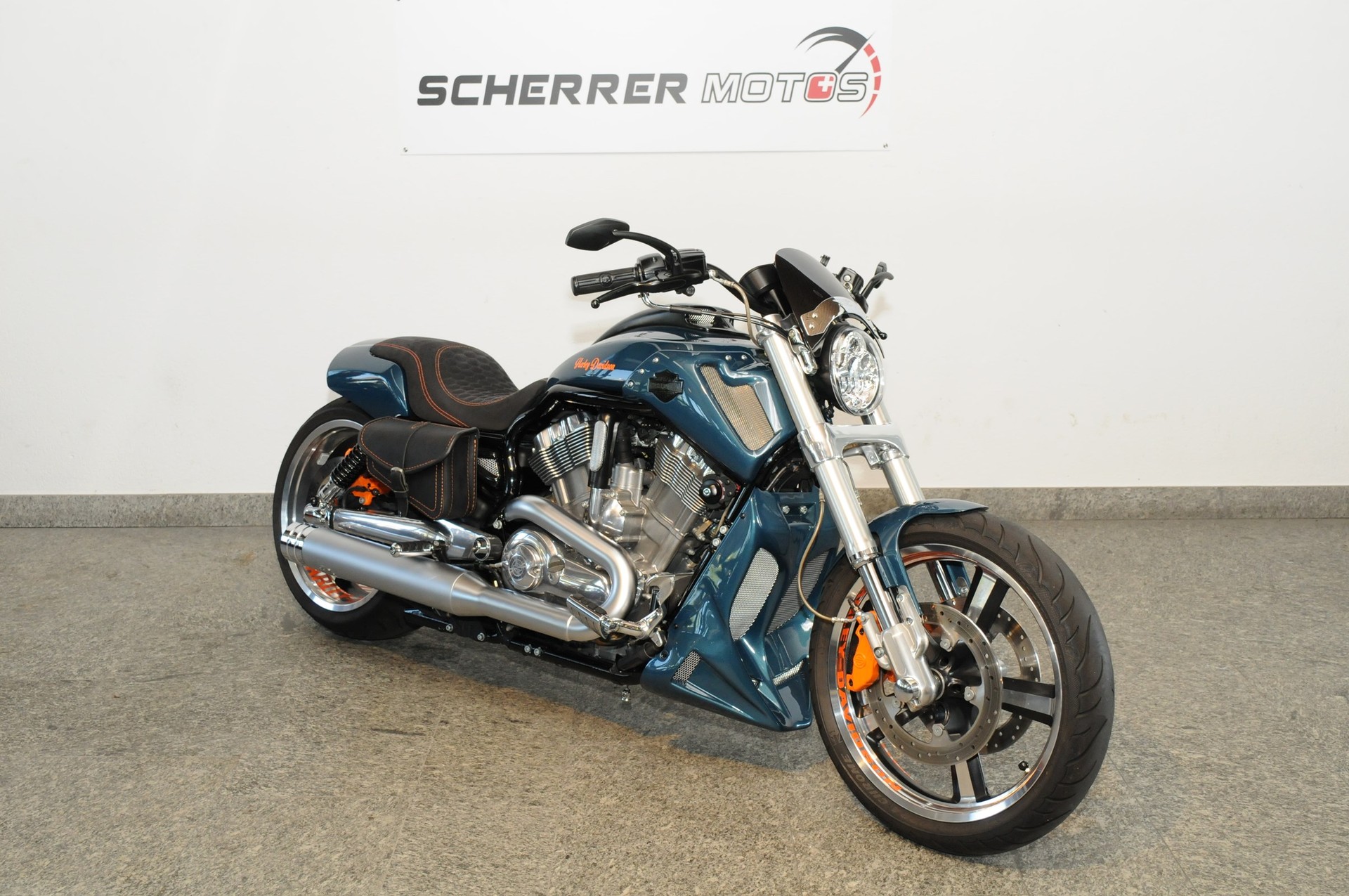 HARLEY-DAVIDSON VRSCF V-Rod Muscle ABS-showroom-element-1