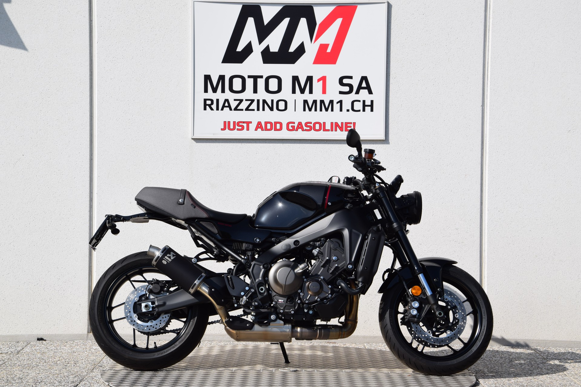 YAMAHA XSR 900