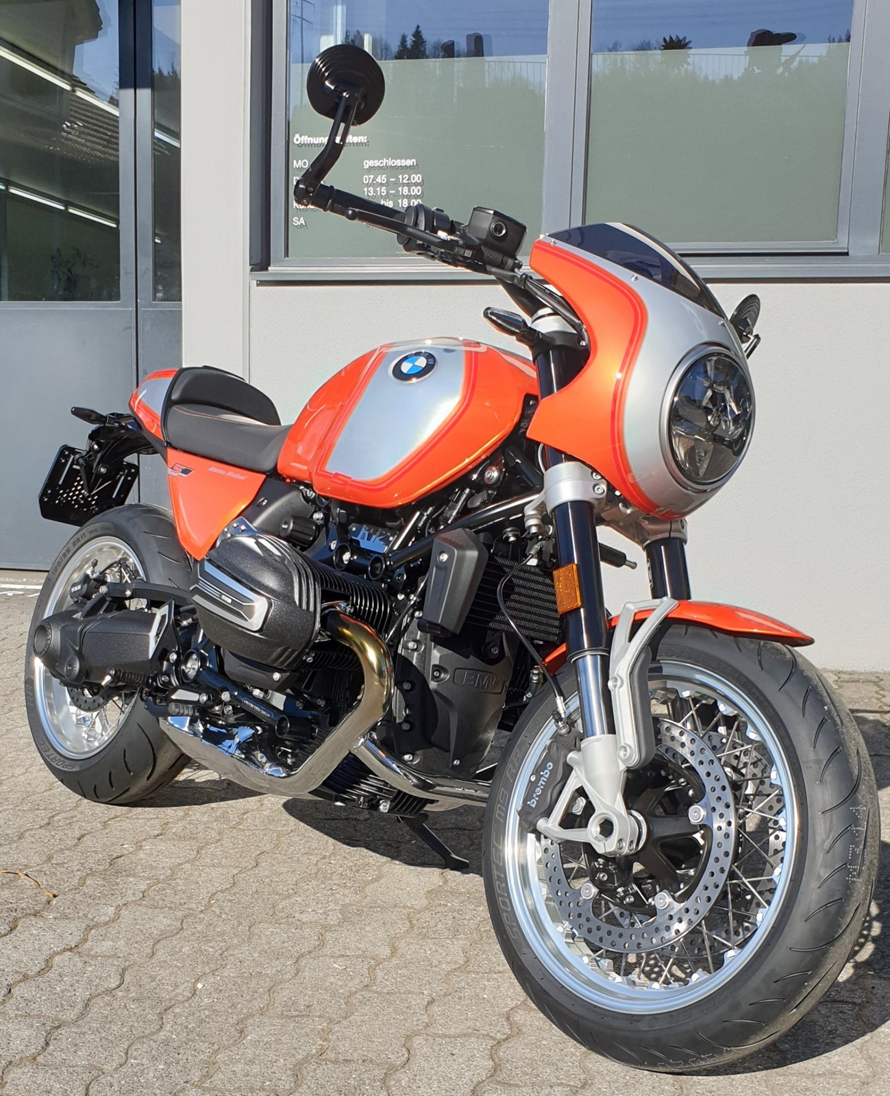 BMW R 12 nineT-showroom-element-2