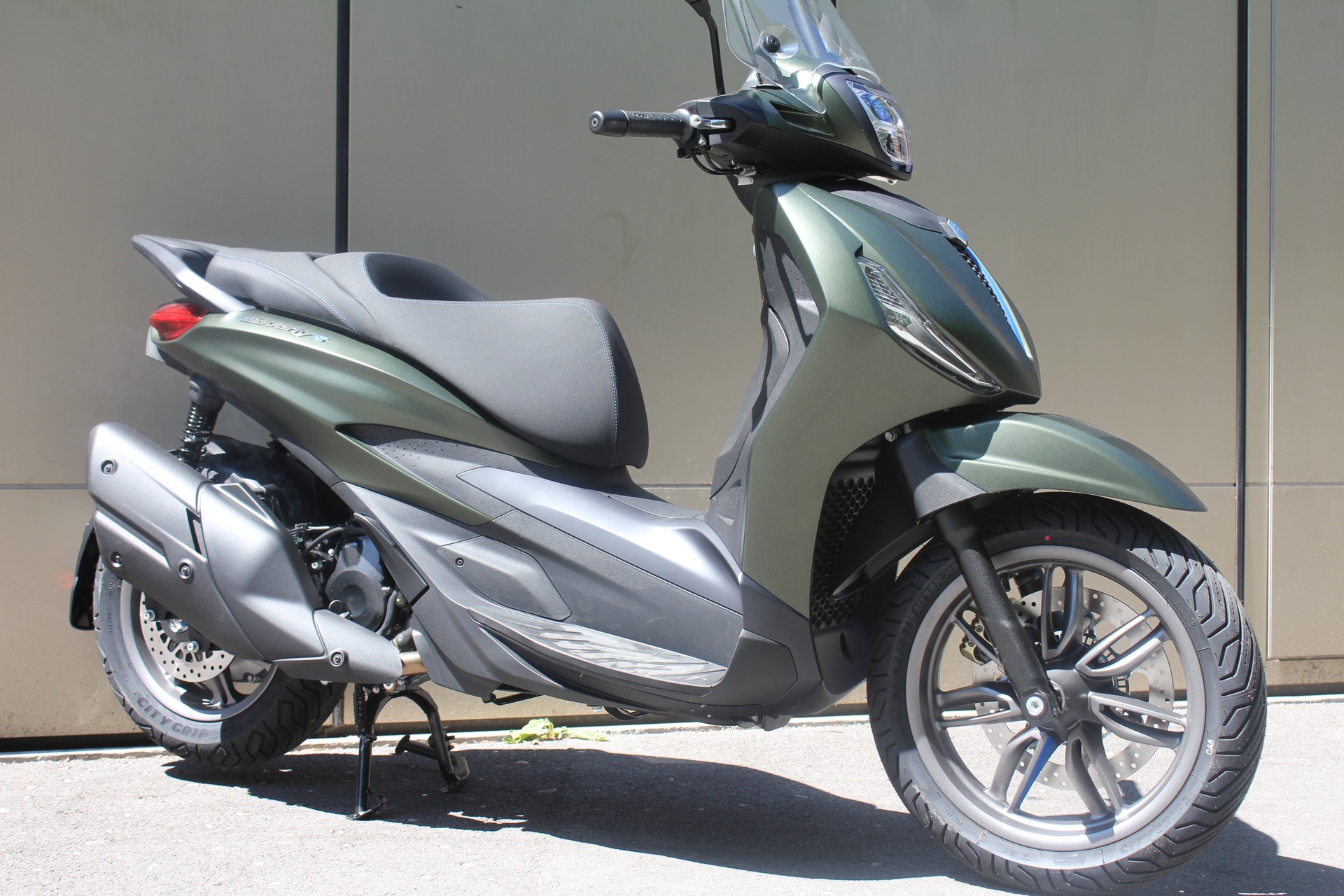 PIAGGIO Beverly 400 Sport E5+