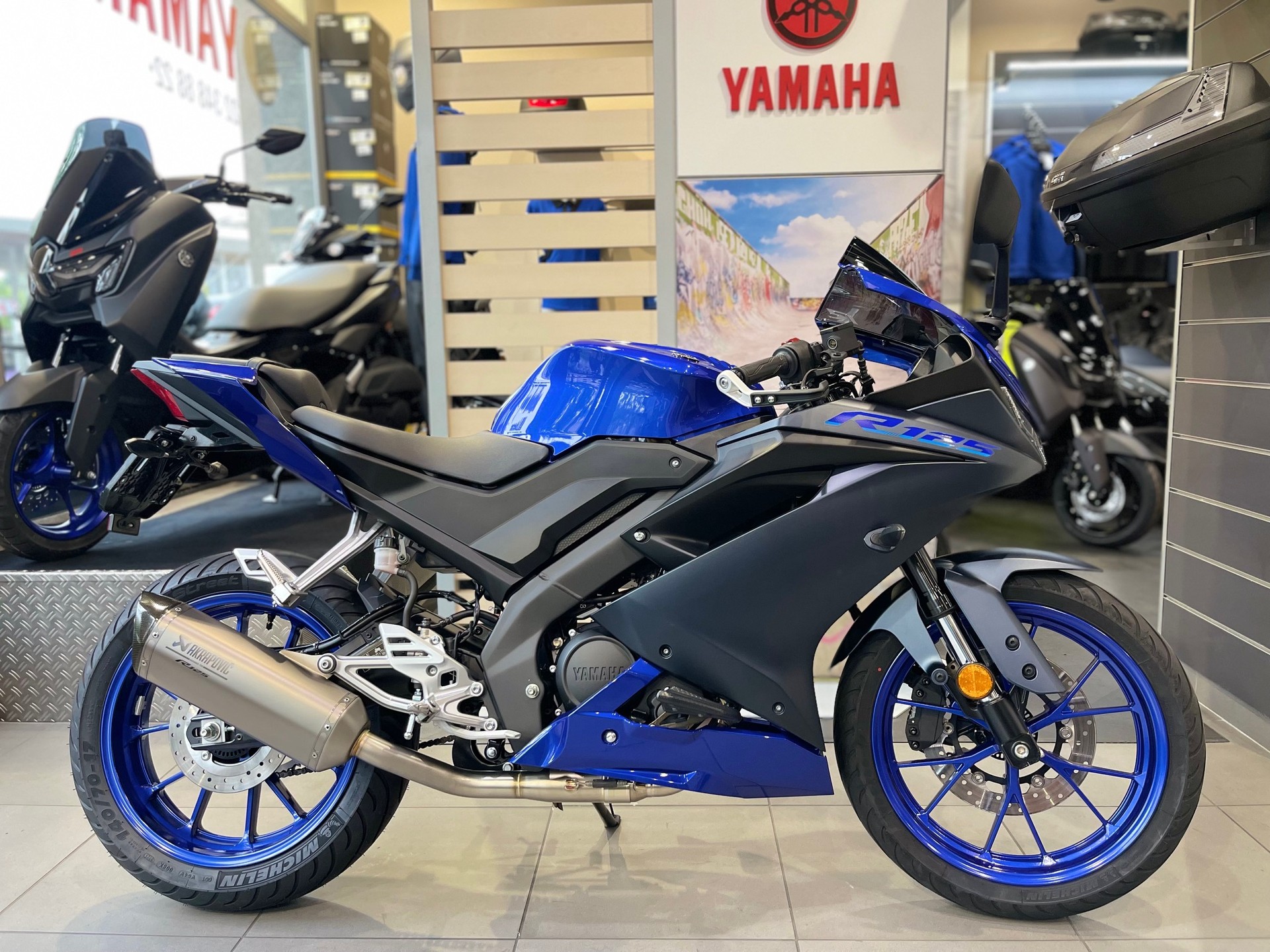 YAMAHA YZF-R 125 ABS