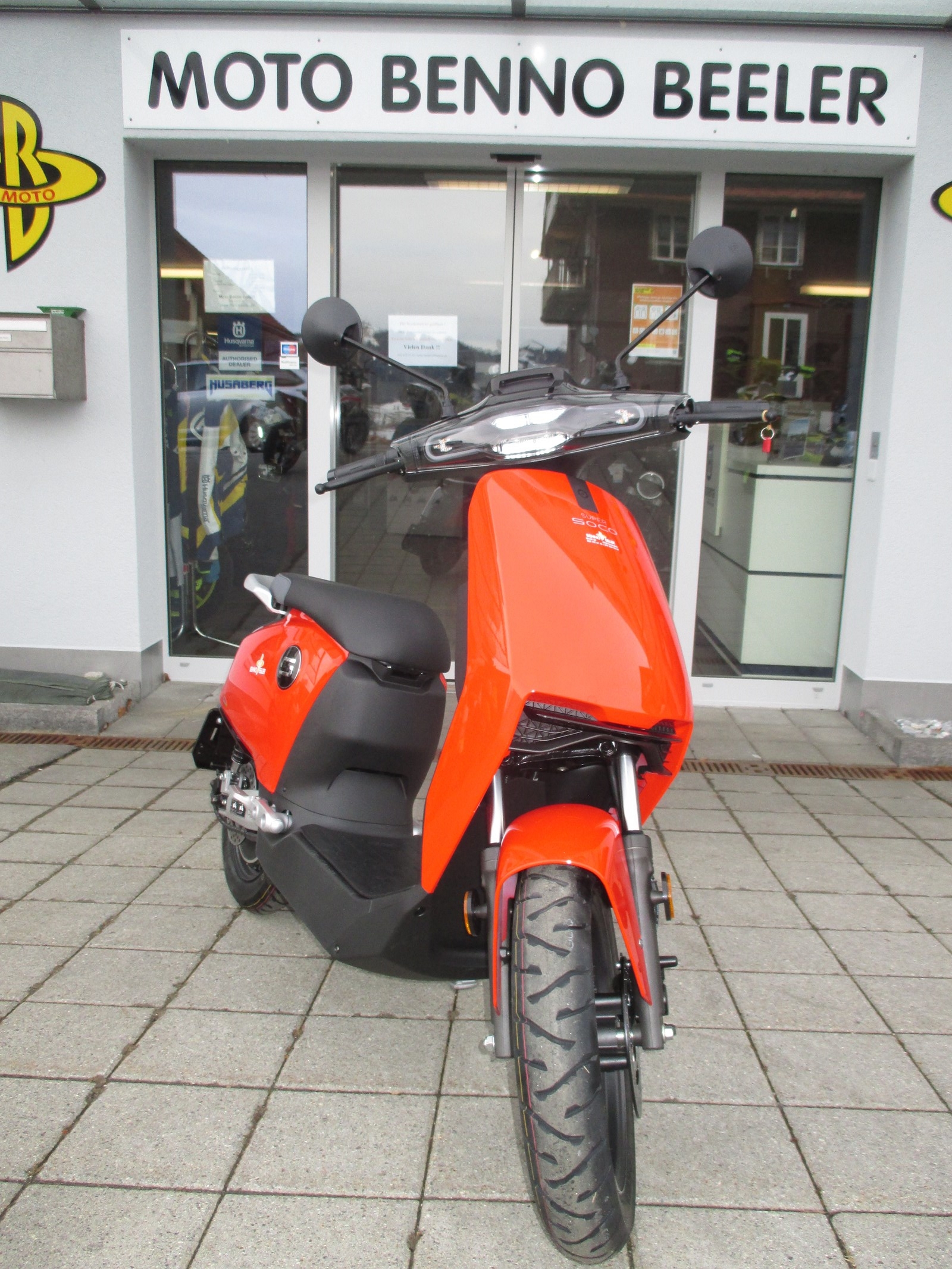 SUPER SOCO CUX Elektro 45 km/h-image-1