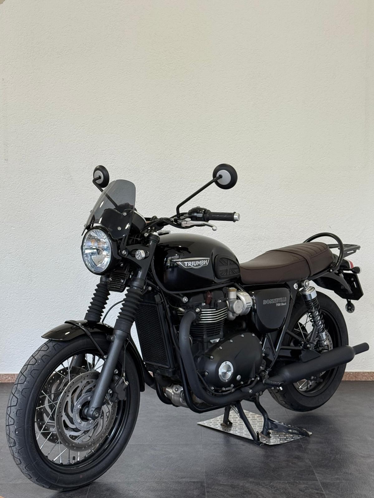 TRIUMPH Bonneville T120 Black Black-image-1