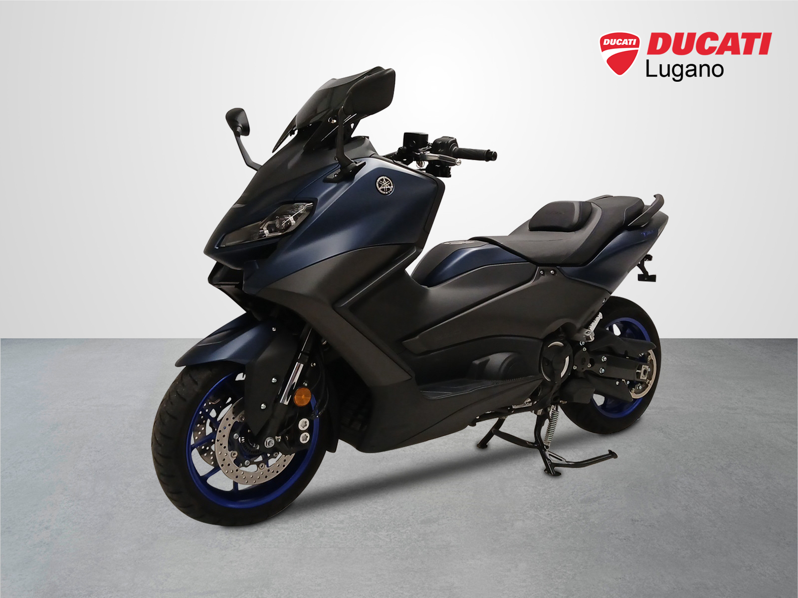 YAMAHA T-MAX 560-showroom-element-1