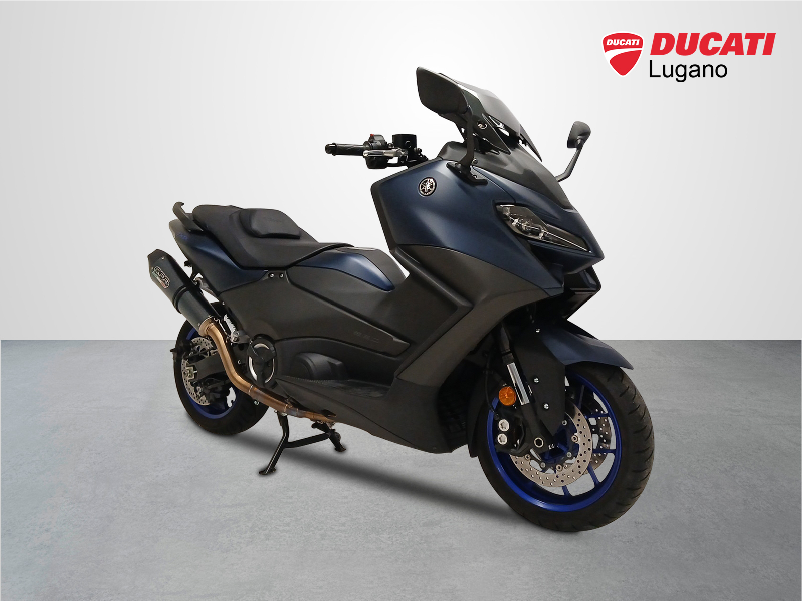 YAMAHA T-MAX 560