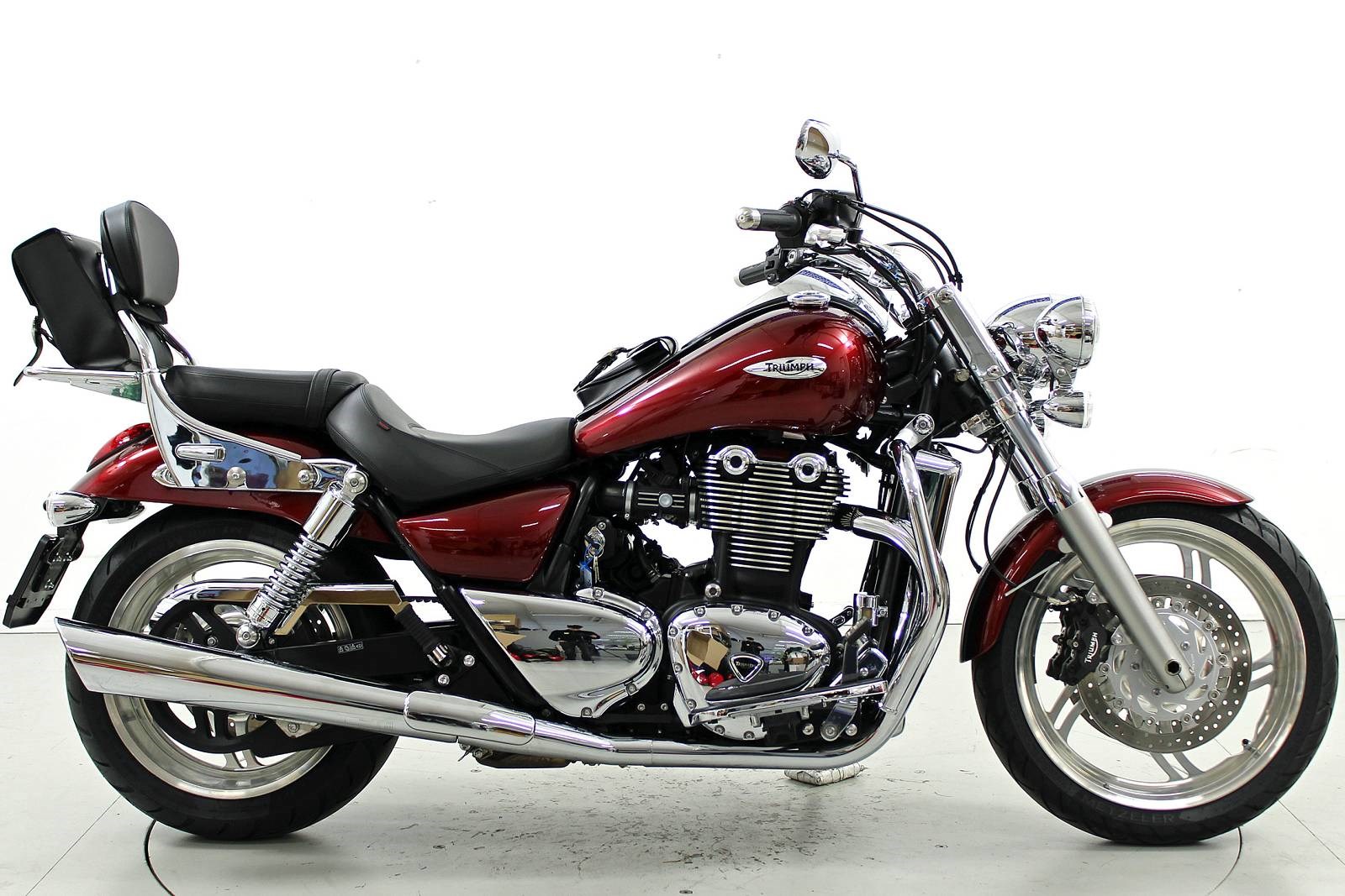 TRIUMPH Thunderbird ABS-showroom-element-3