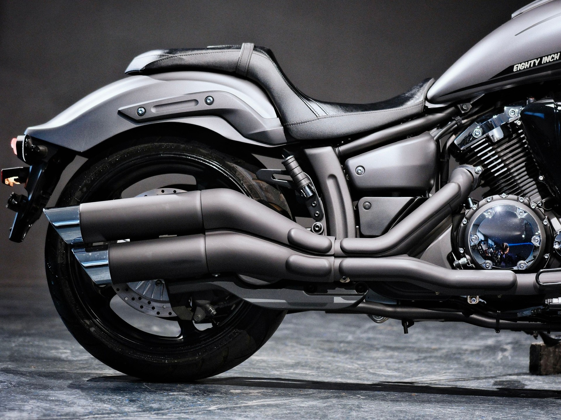 YAMAHA XVS 1300 Custom-image-8