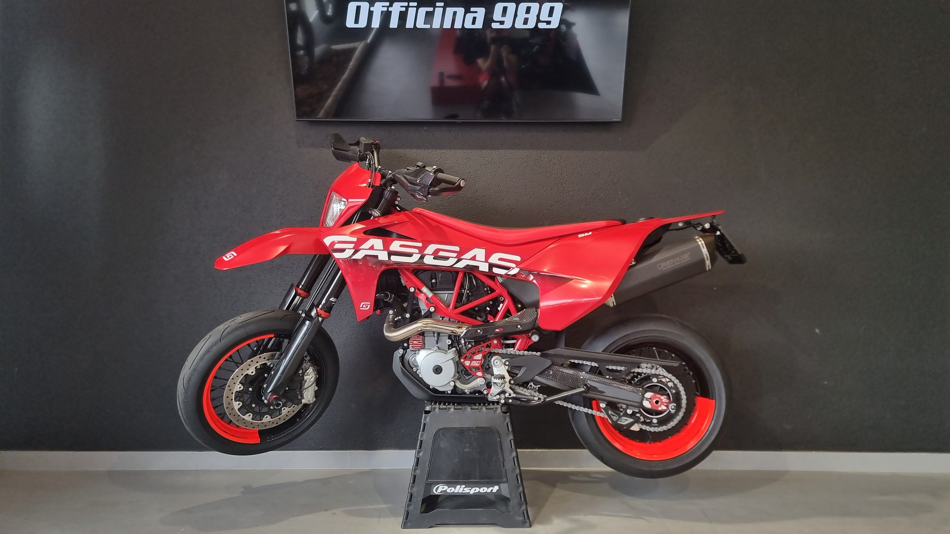 GASGAS SM 700-showroom-element-1