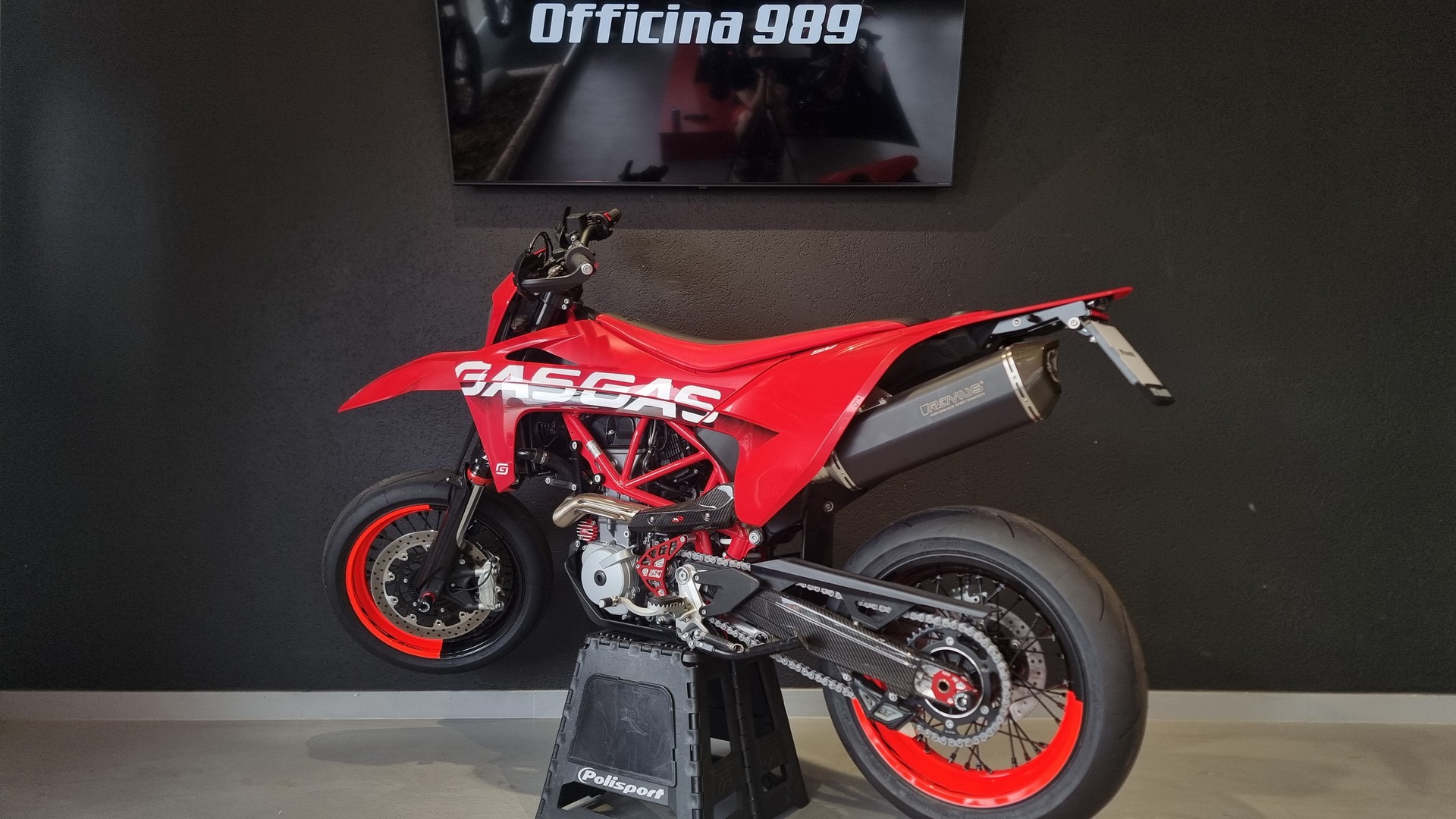 GASGAS SM 700-showroom-element-2