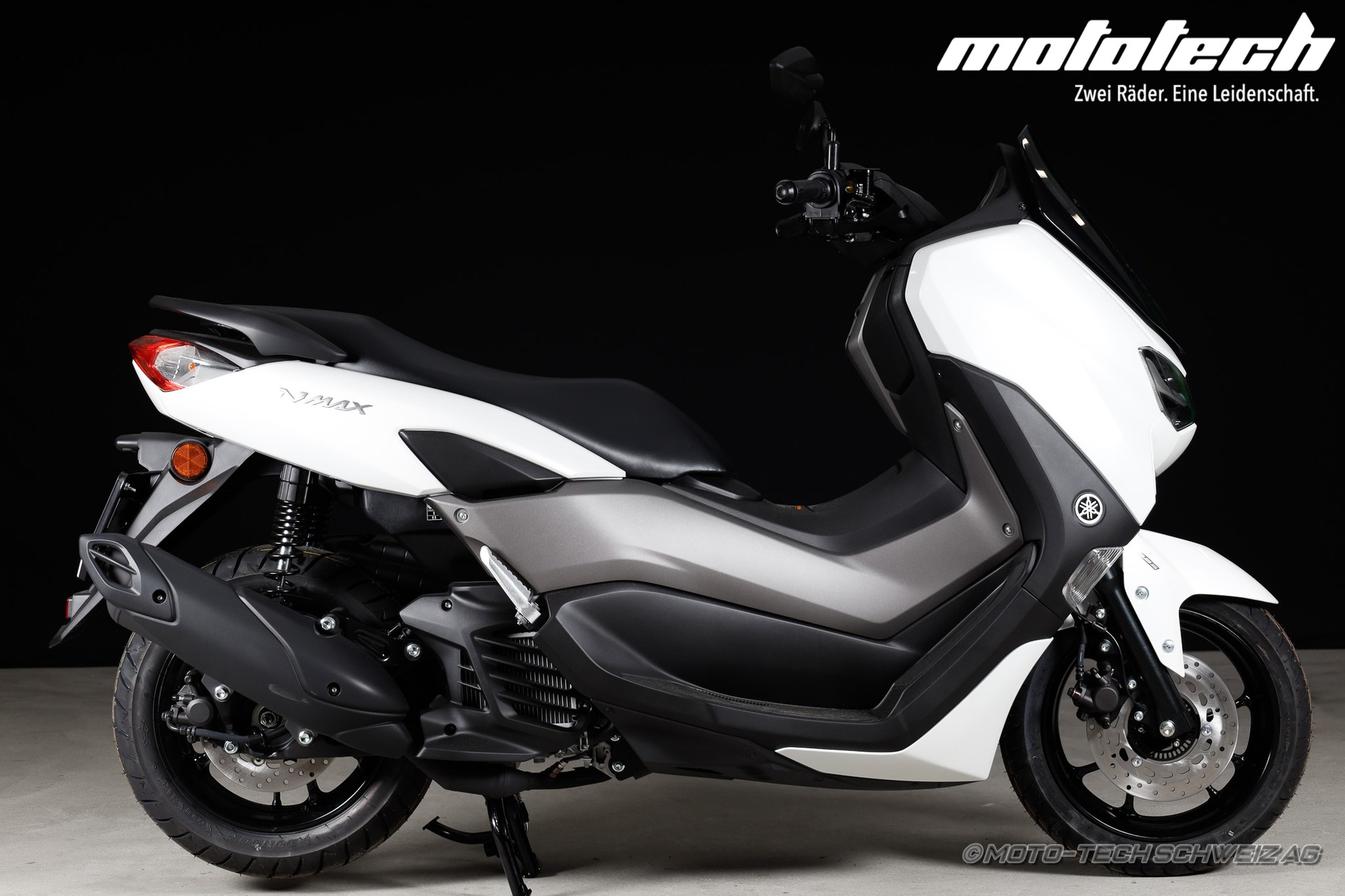 YAMAHA N-Max GPD 125-showroom-element-1