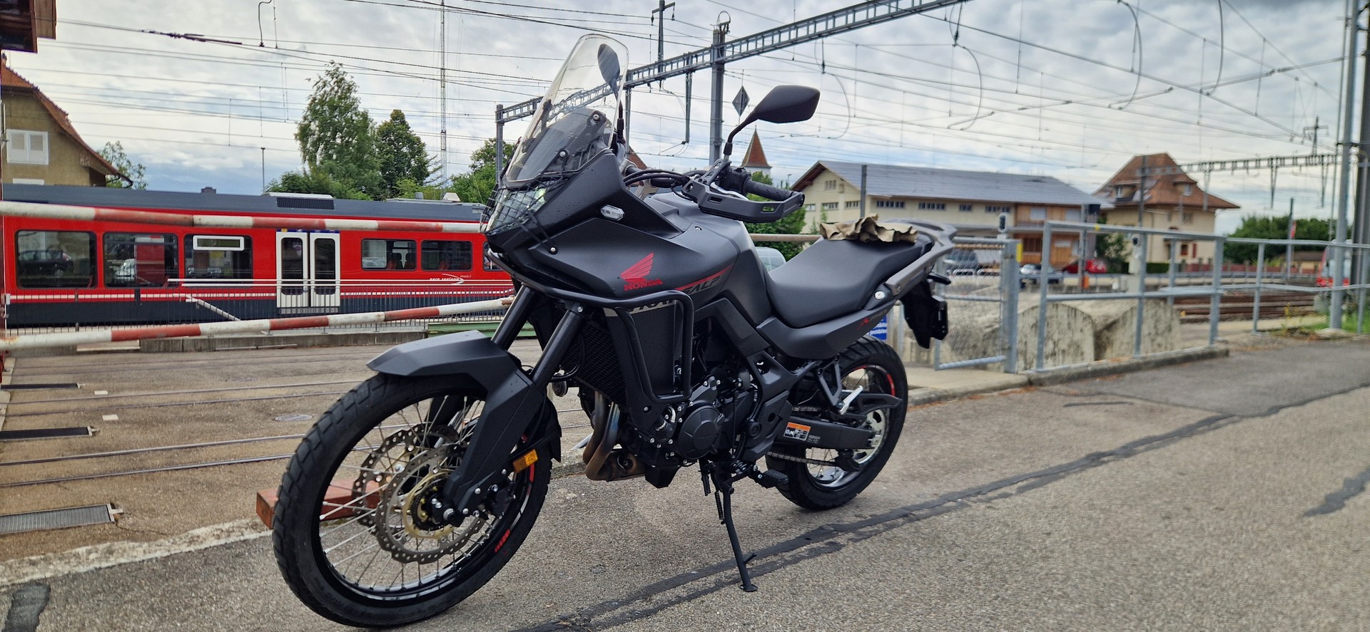 HONDA XL 750 Transalp 35KW-image-4