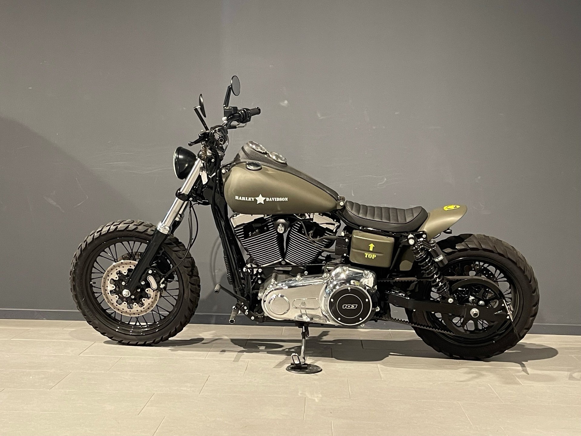 HARLEY-DAVIDSON FXDL Dyna Low Rider ABS-showroom-element-3