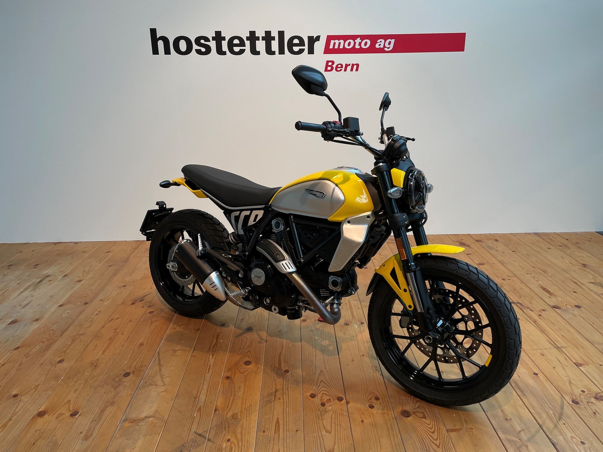 DUCATI SCRAMBLER 803 ABS