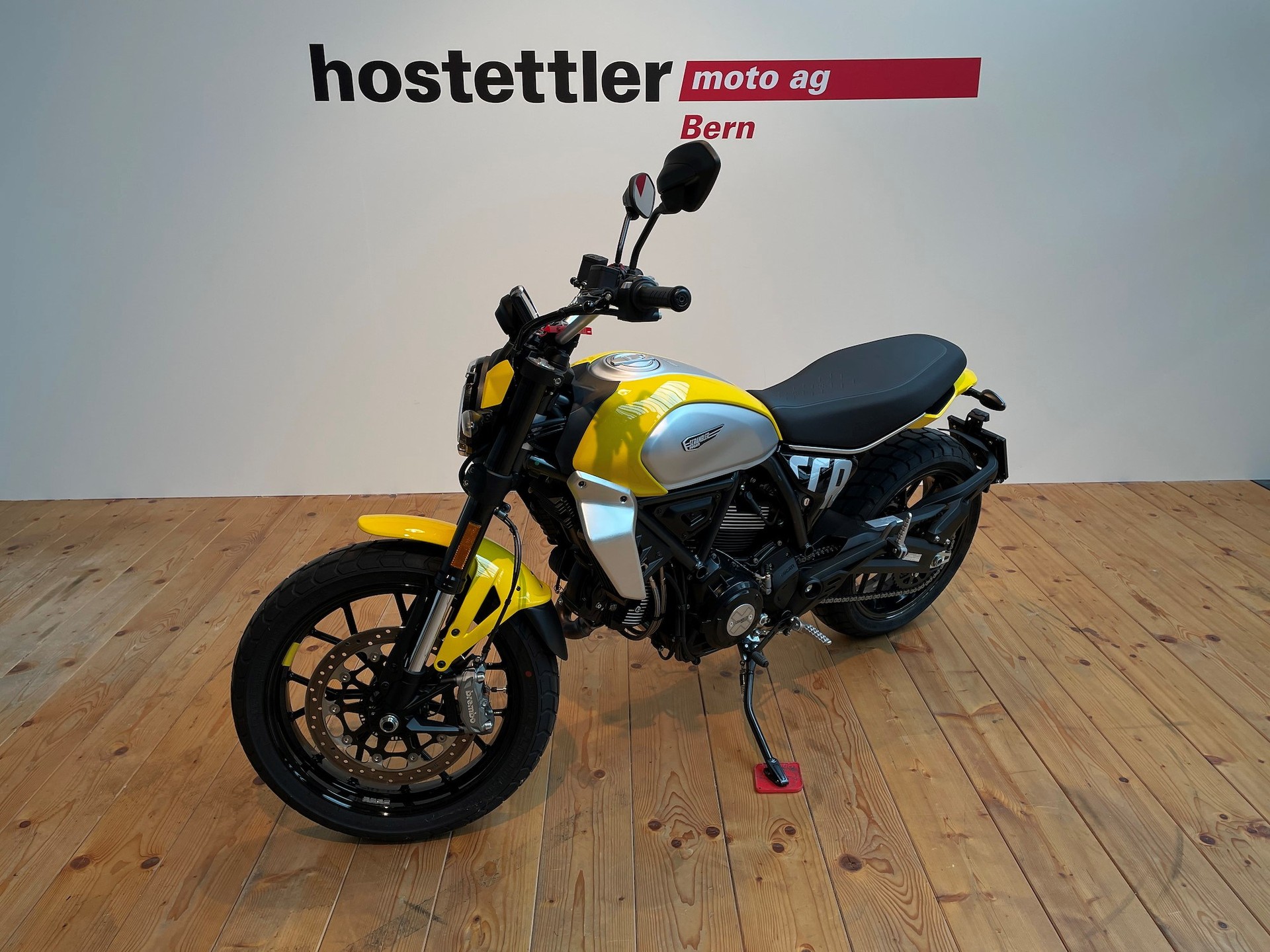 DUCATI SCRAMBLER 803 ABS-showroom-element-3