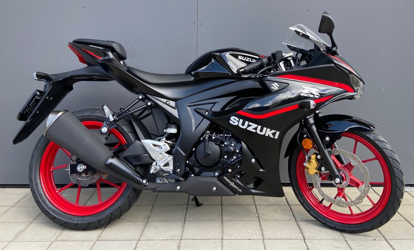 SUZUKI GSX-R 125