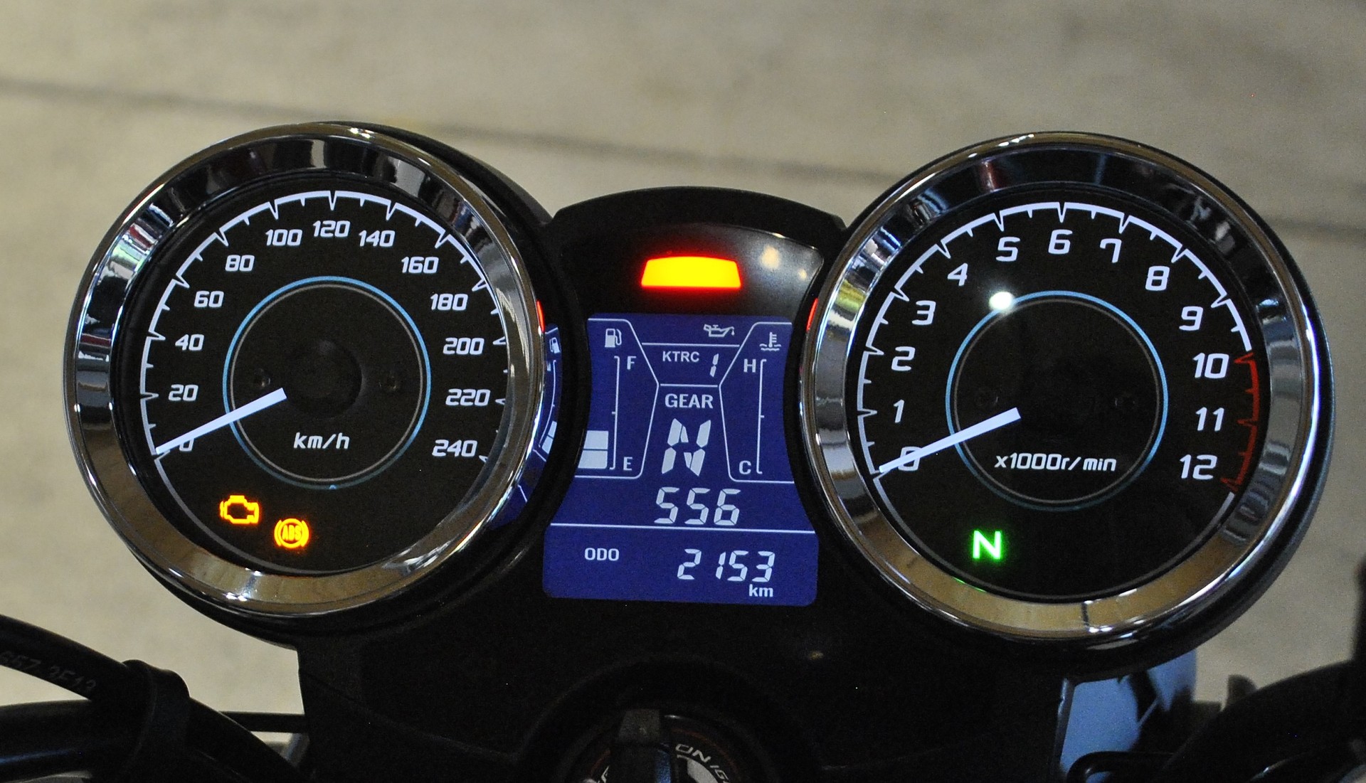 KAWASAKI Z 650 RS-image-5