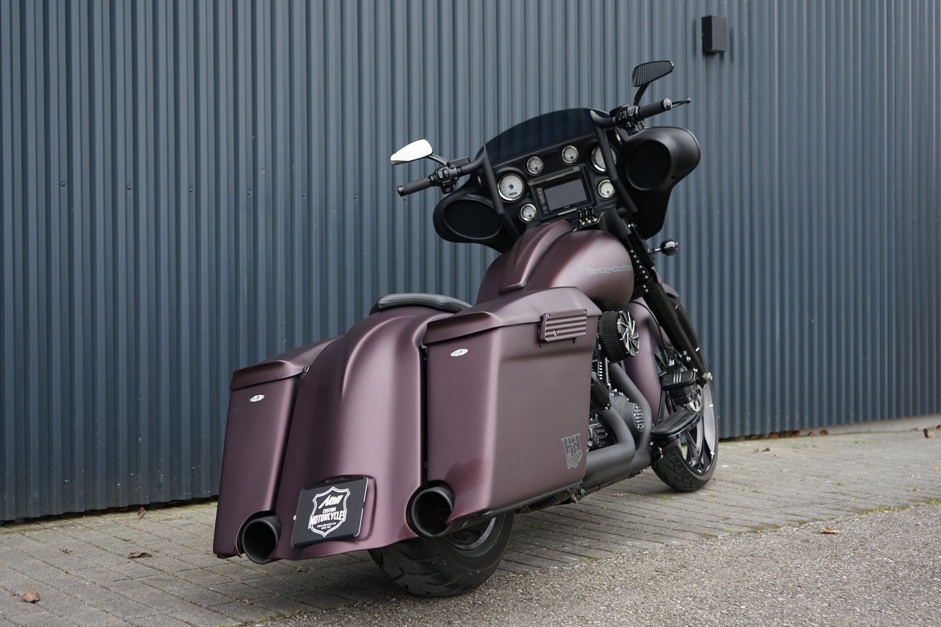 HARLEY-DAVIDSON FLHX Street Glide ABS-showroom-element-3