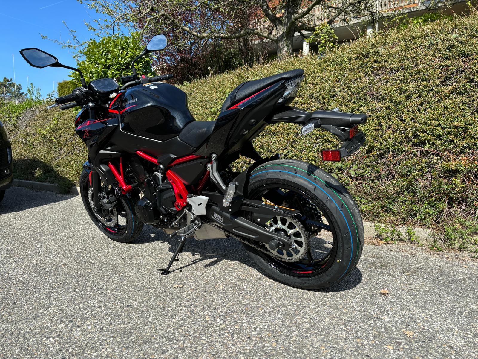 KAWASAKI Z 650-image-5