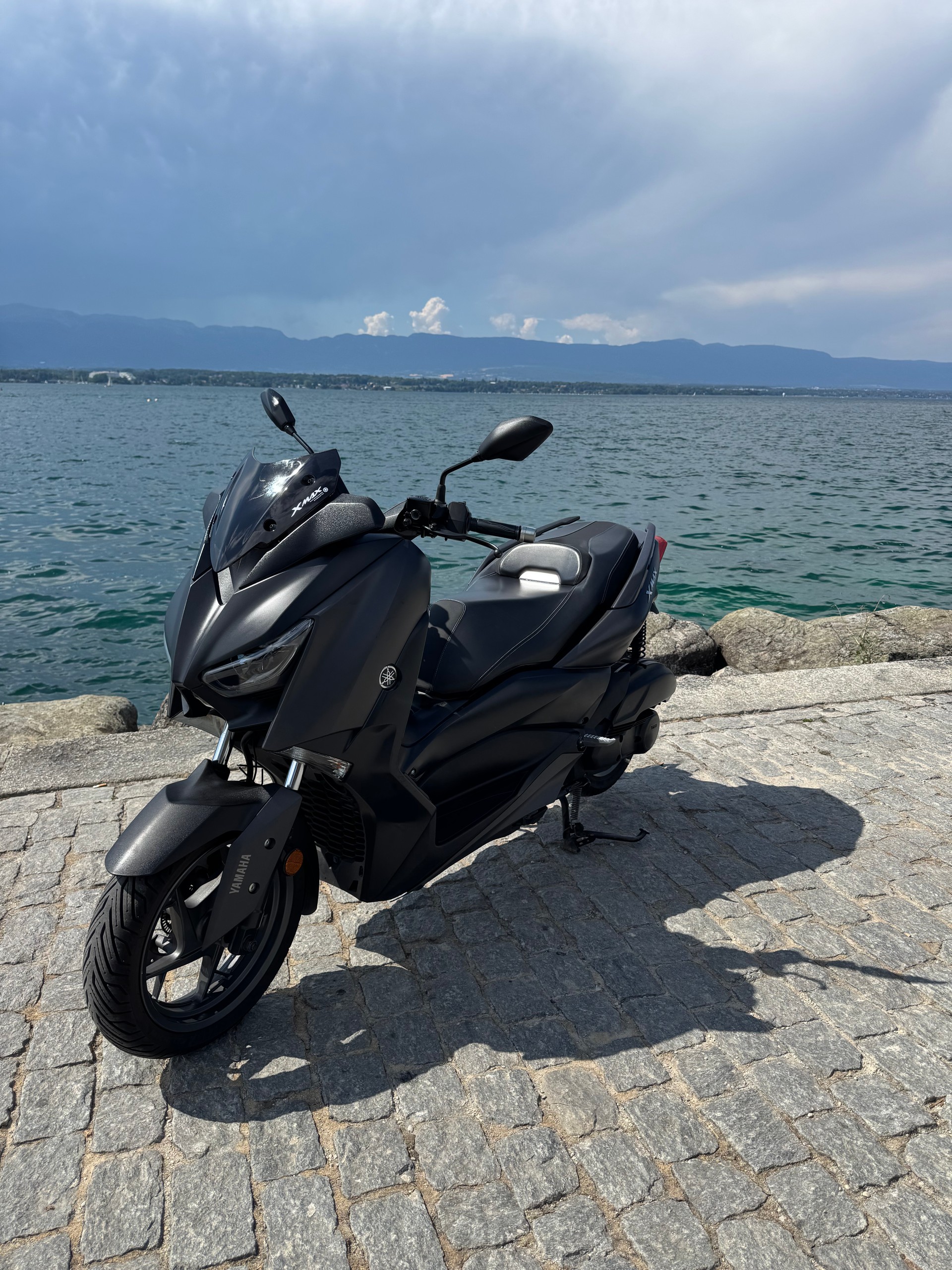 YAMAHA X-Max YP 125 RA-image-1