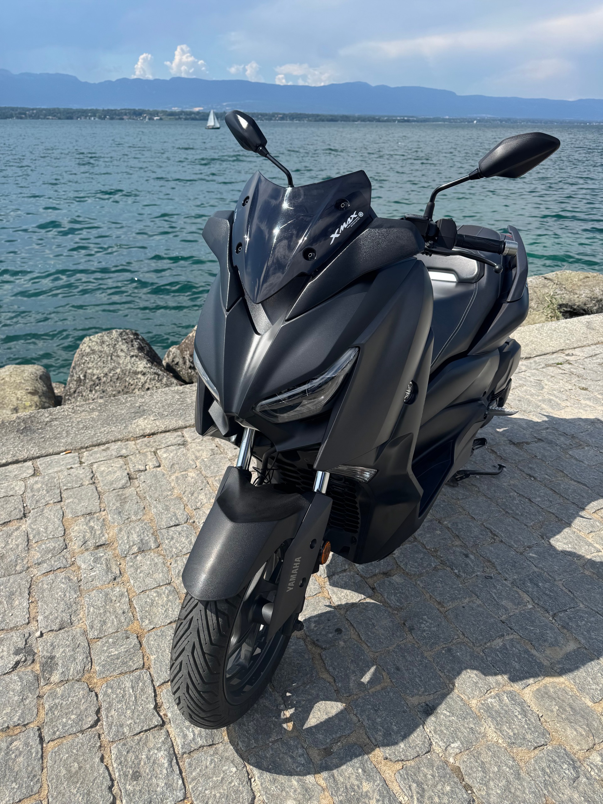 YAMAHA X-Max YP 125 RA-image-0
