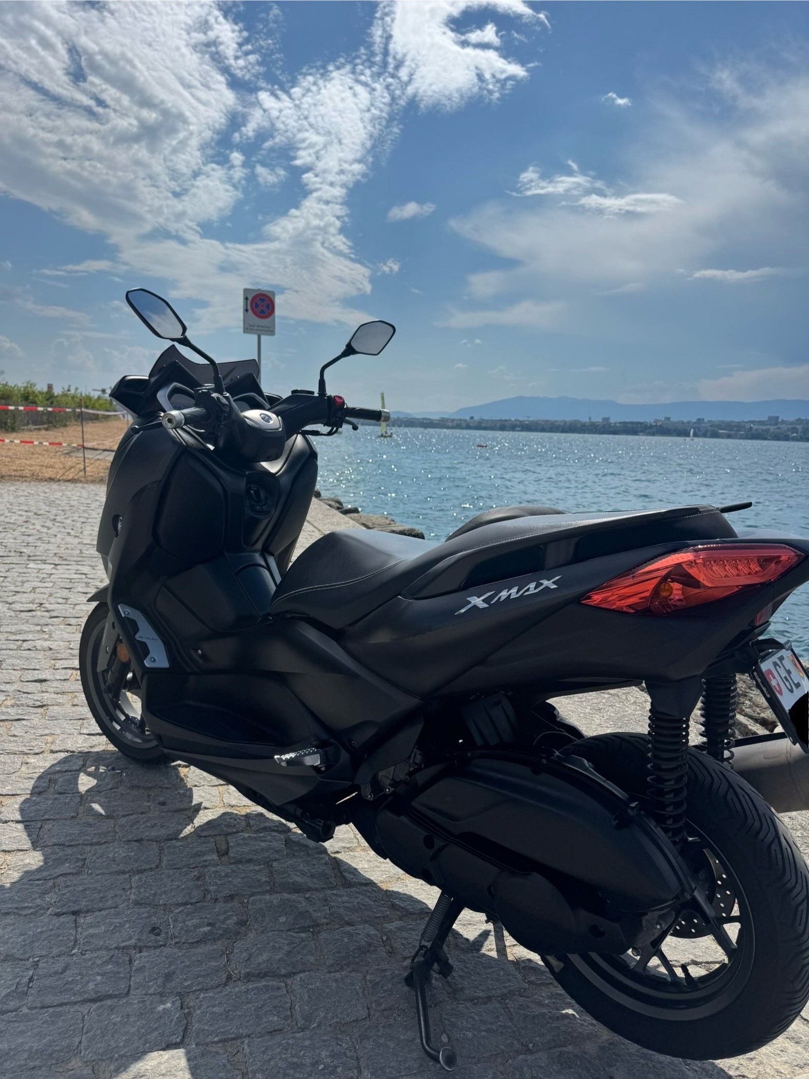 YAMAHA X-Max YP 125 RA-image-3