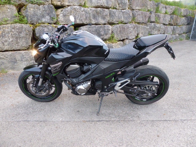 KAWASAKI Z 800 ABS-showroom-element-2