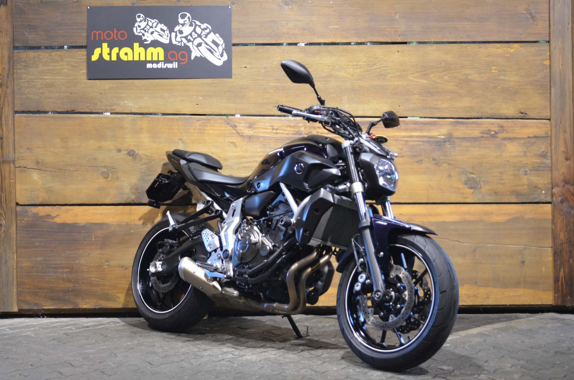 YAMAHA MT-07 ABS