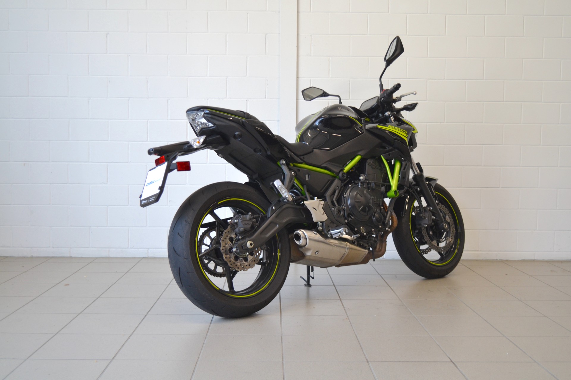 KAWASAKI Z 650-showroom-element-3