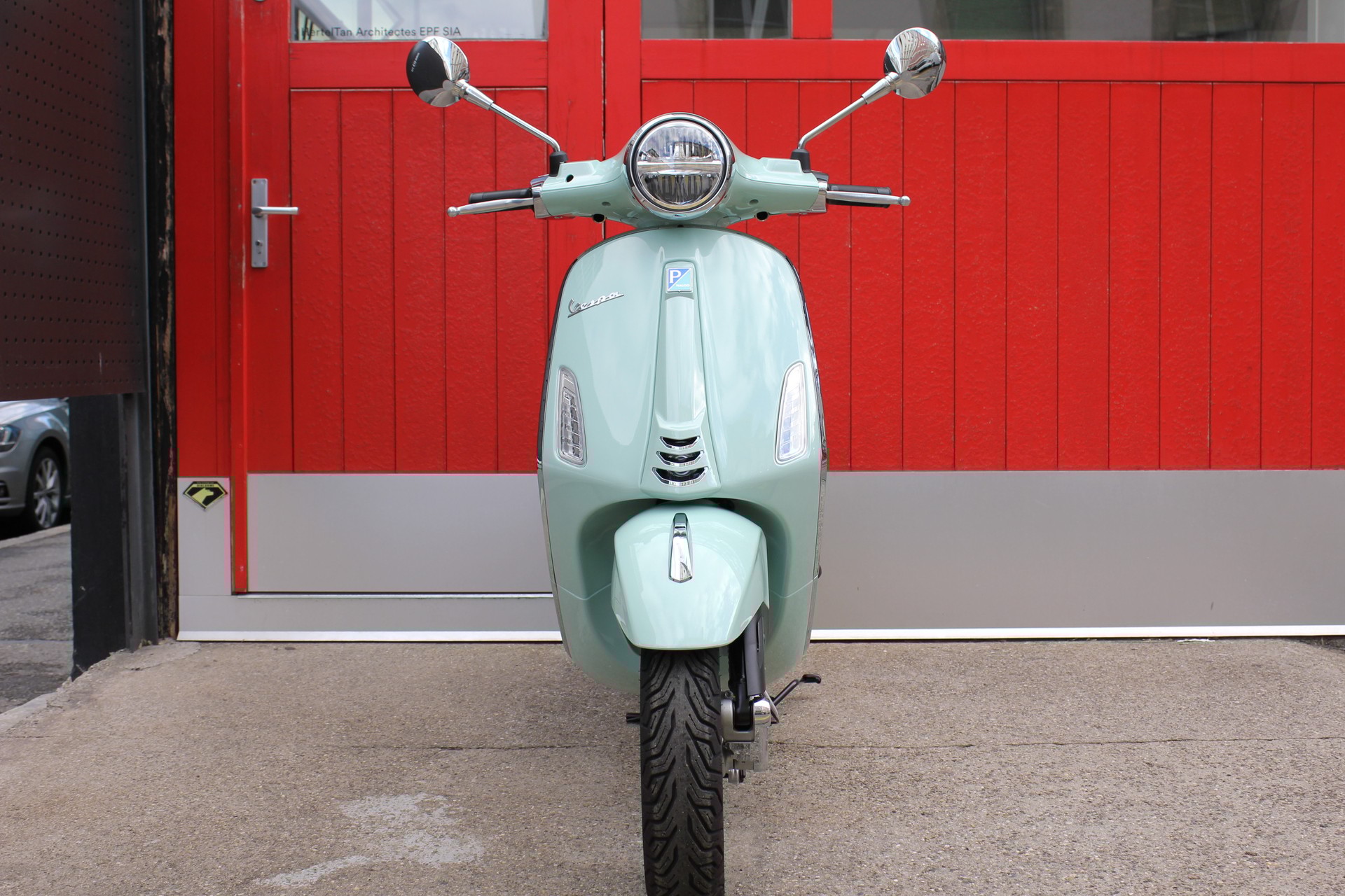 PIAGGIO Vespa 125 Primavera-showroom-element-2