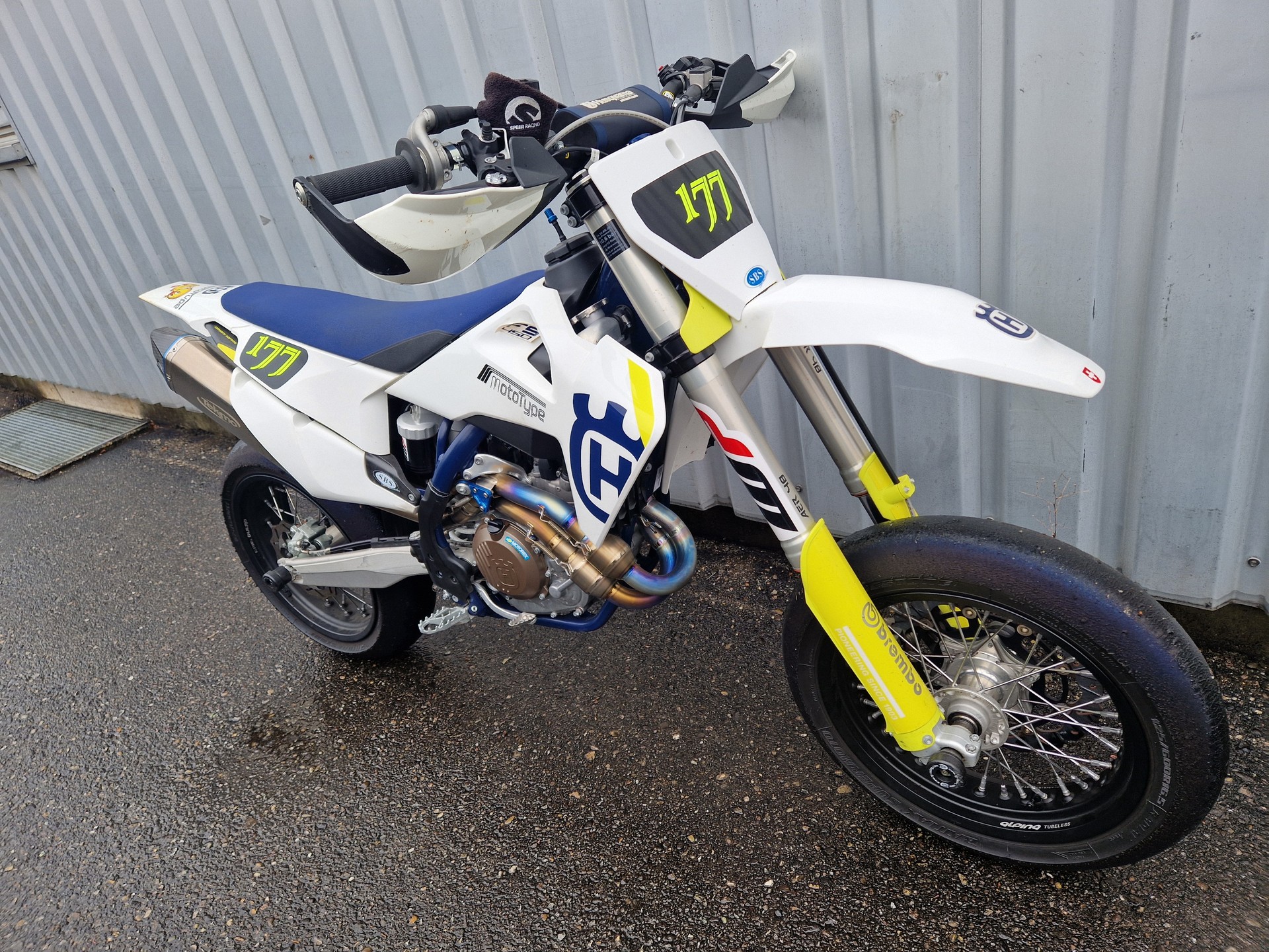HUSQVARNA FS 450 SUPERMOTO KUNDENAUFTRAG-showroom-element-1