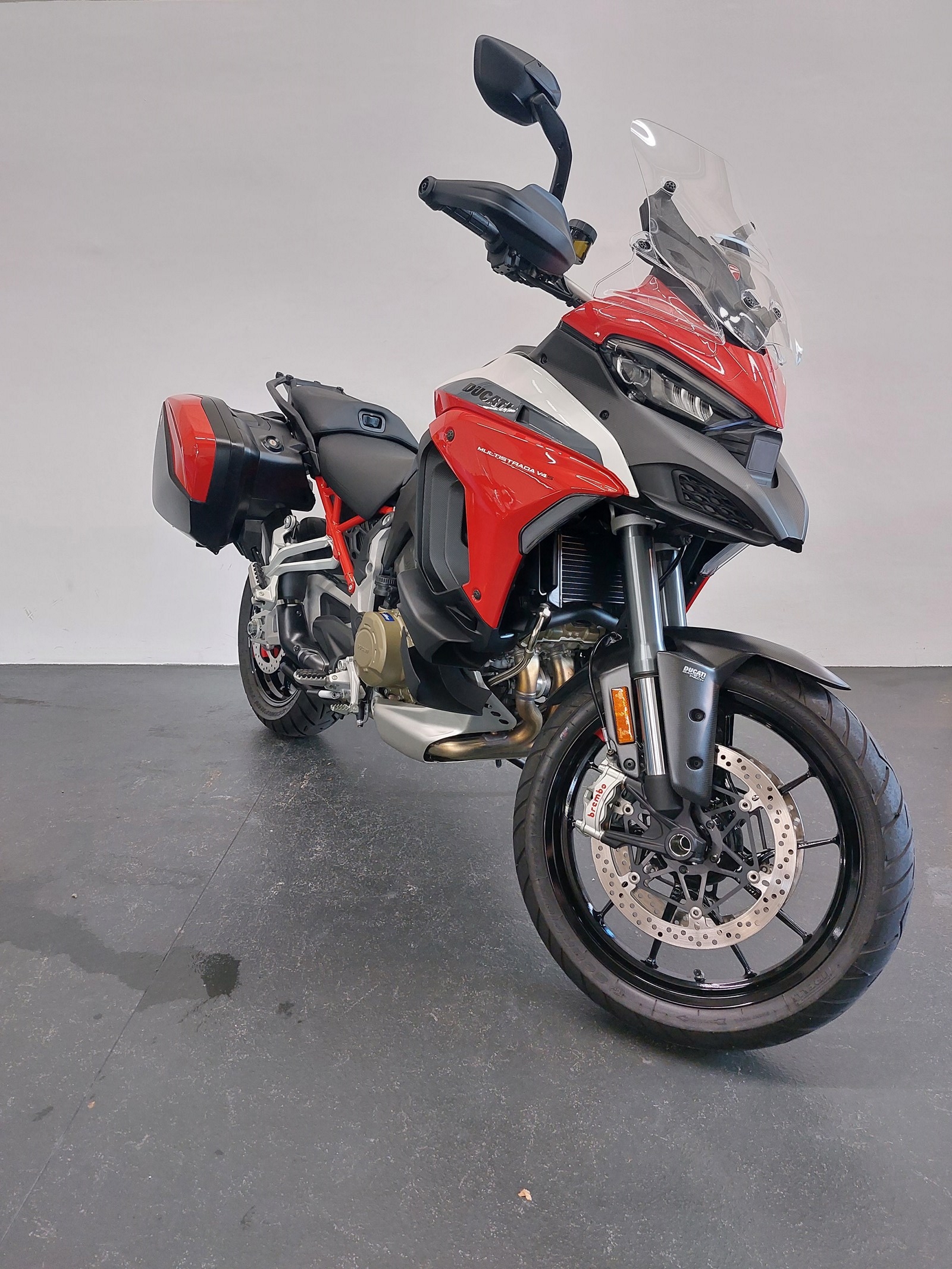 DUCATI Multistrada V4 S Sport Full Frisch ab Service-showroom-element-2