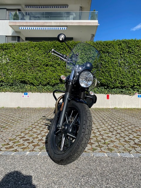 TRIUMPH Street Twin-image-6