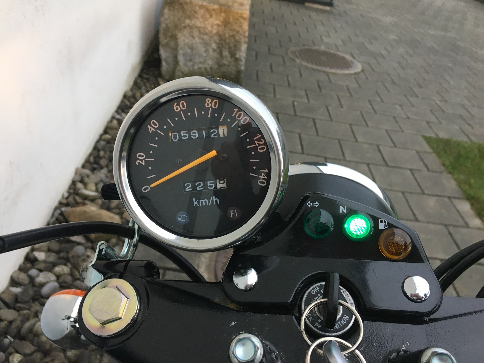 SUZUKI RV 125 VanVan-showroom-element-3