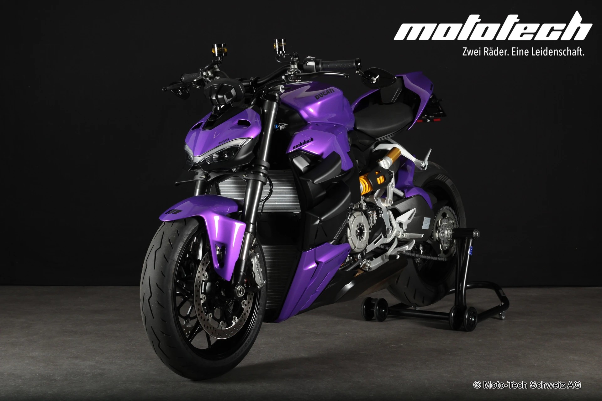 DUCATI Streetfighter V2-image-5