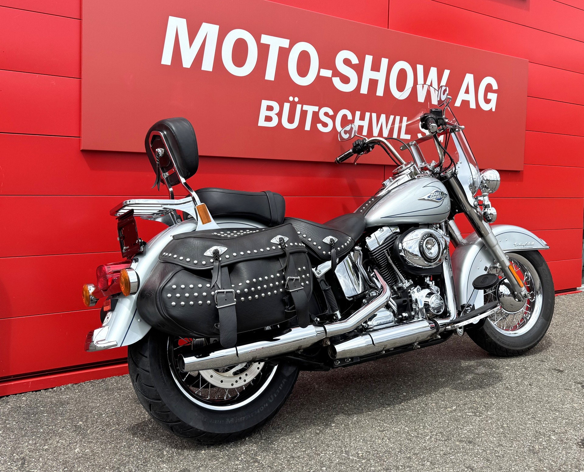 HARLEY-DAVIDSON FLSTC Softail Heritage Classic ABS-showroom-element-2