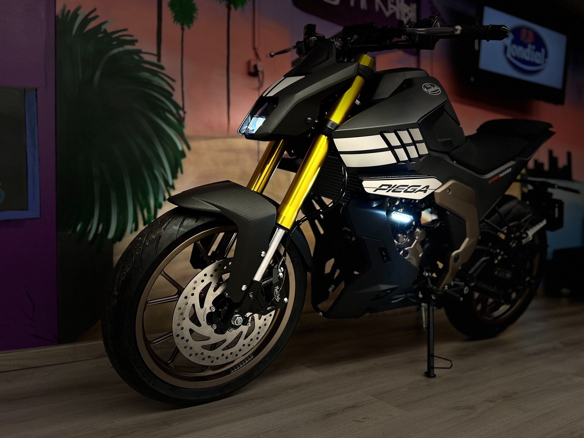 MONDIAL PIEGA 125CCM-showroom-element-2