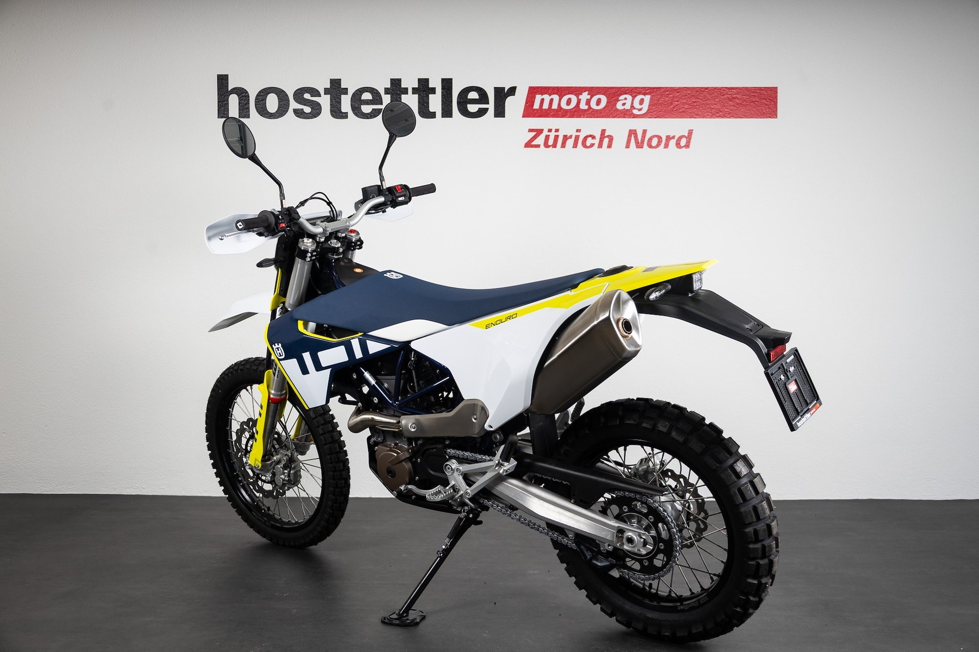 HUSQVARNA 701 Enduro-showroom-element-3