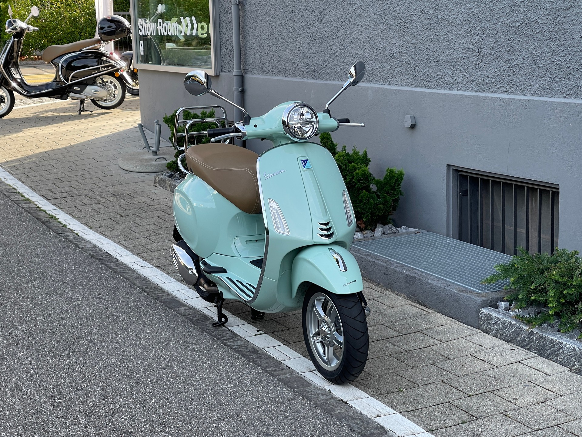 PIAGGIO Vespa 125 Primavera-showroom-element-1