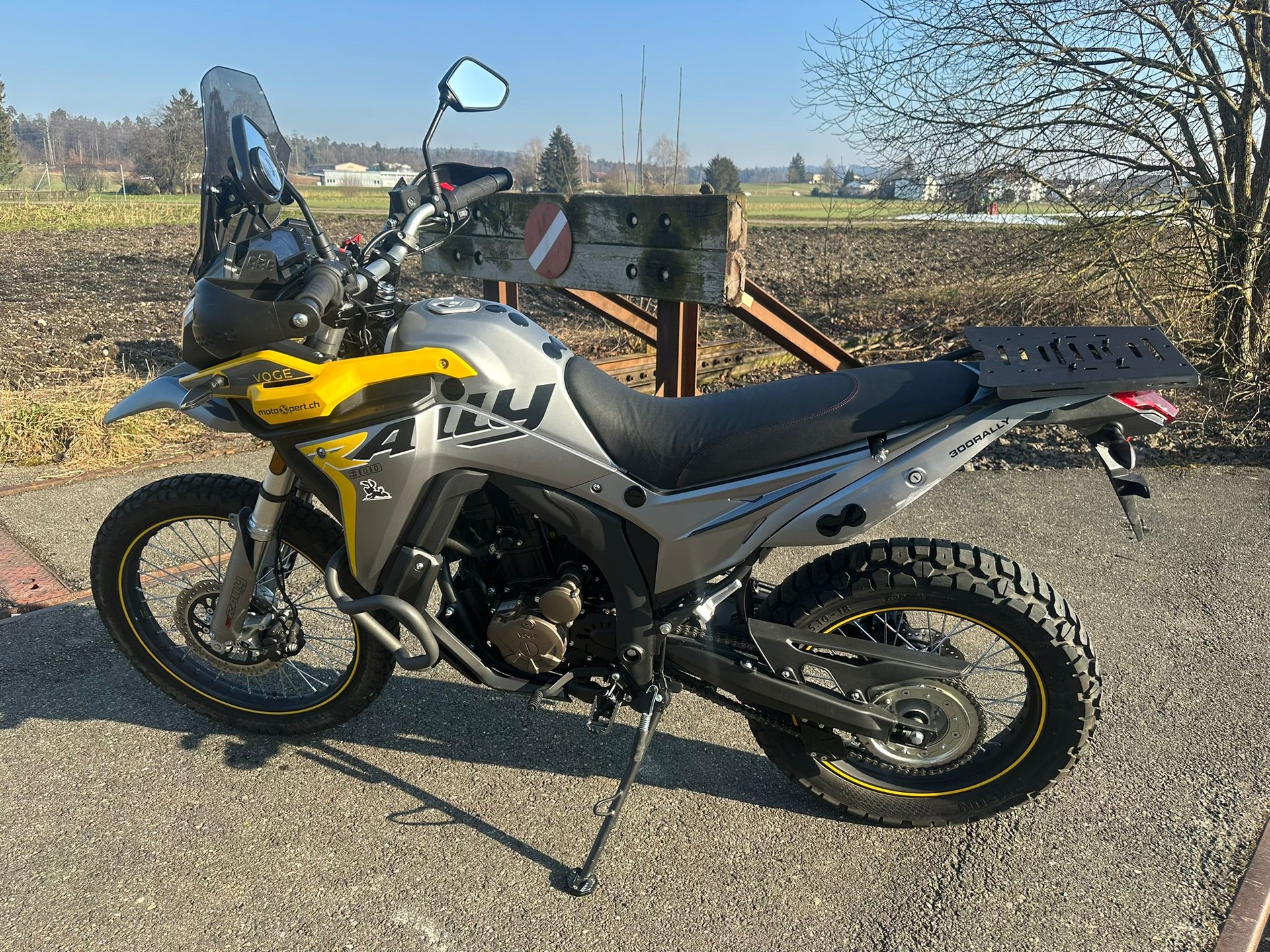 VOGE 300 RALLY-showroom-element-2