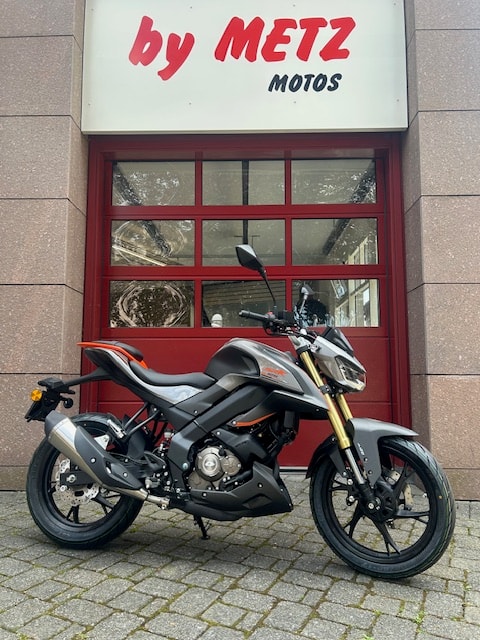 QJ SRK125S-image-3