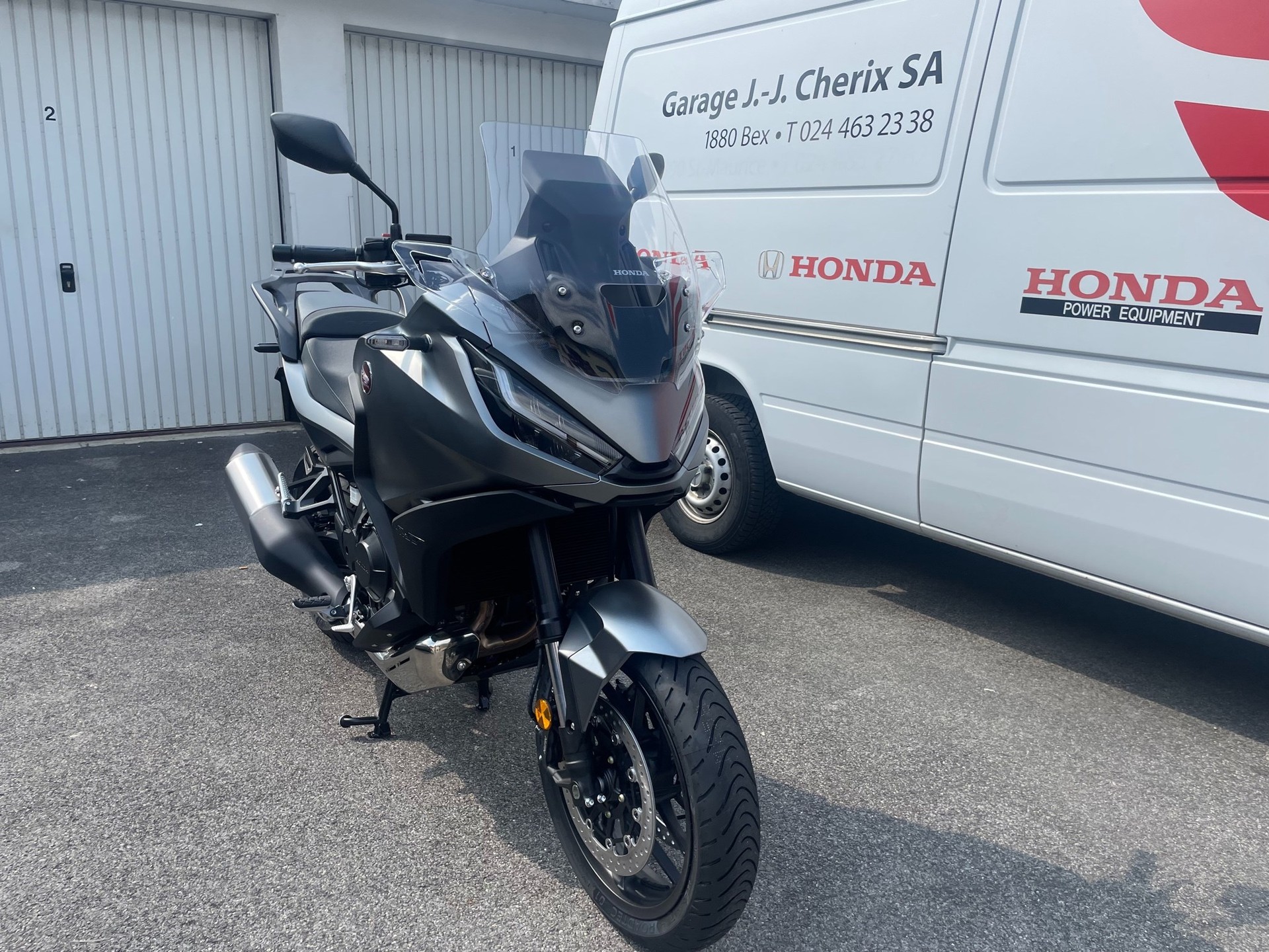 HONDA NT 1100 Kaufen