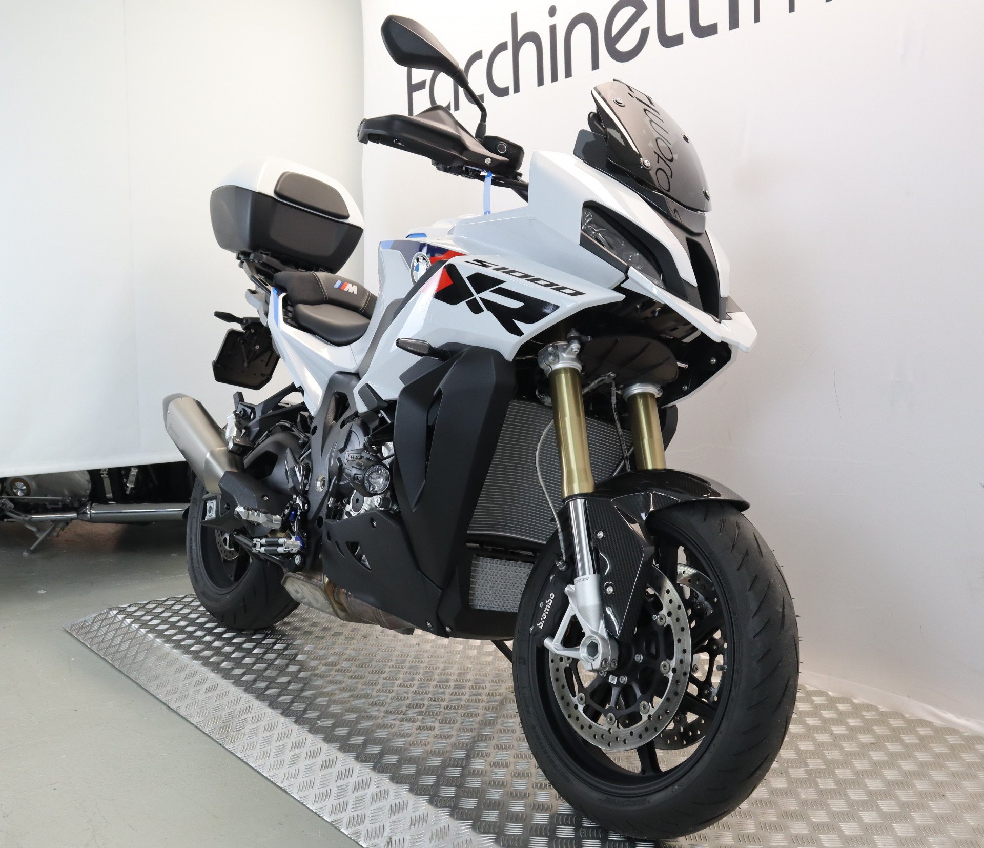 BMW S 1000 XR M-showroom-element-2