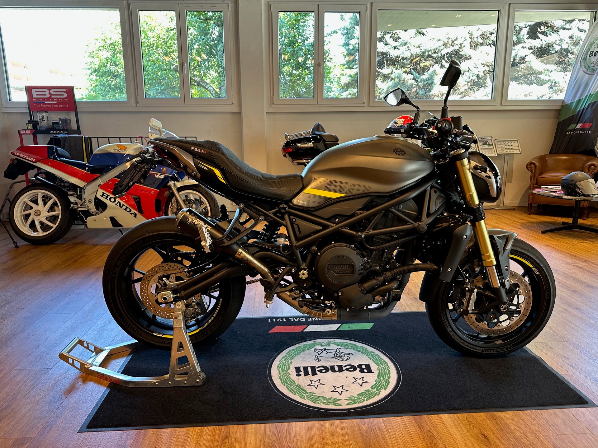 BENELLI 752 S-image-2